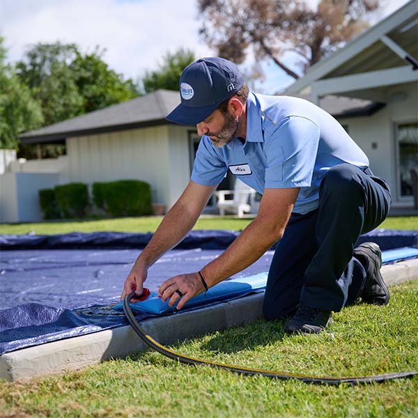 Leslie's Pool Closing Service