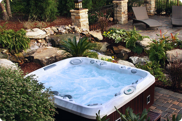 blog-spa-and-hot-tub-landscaping-ideas