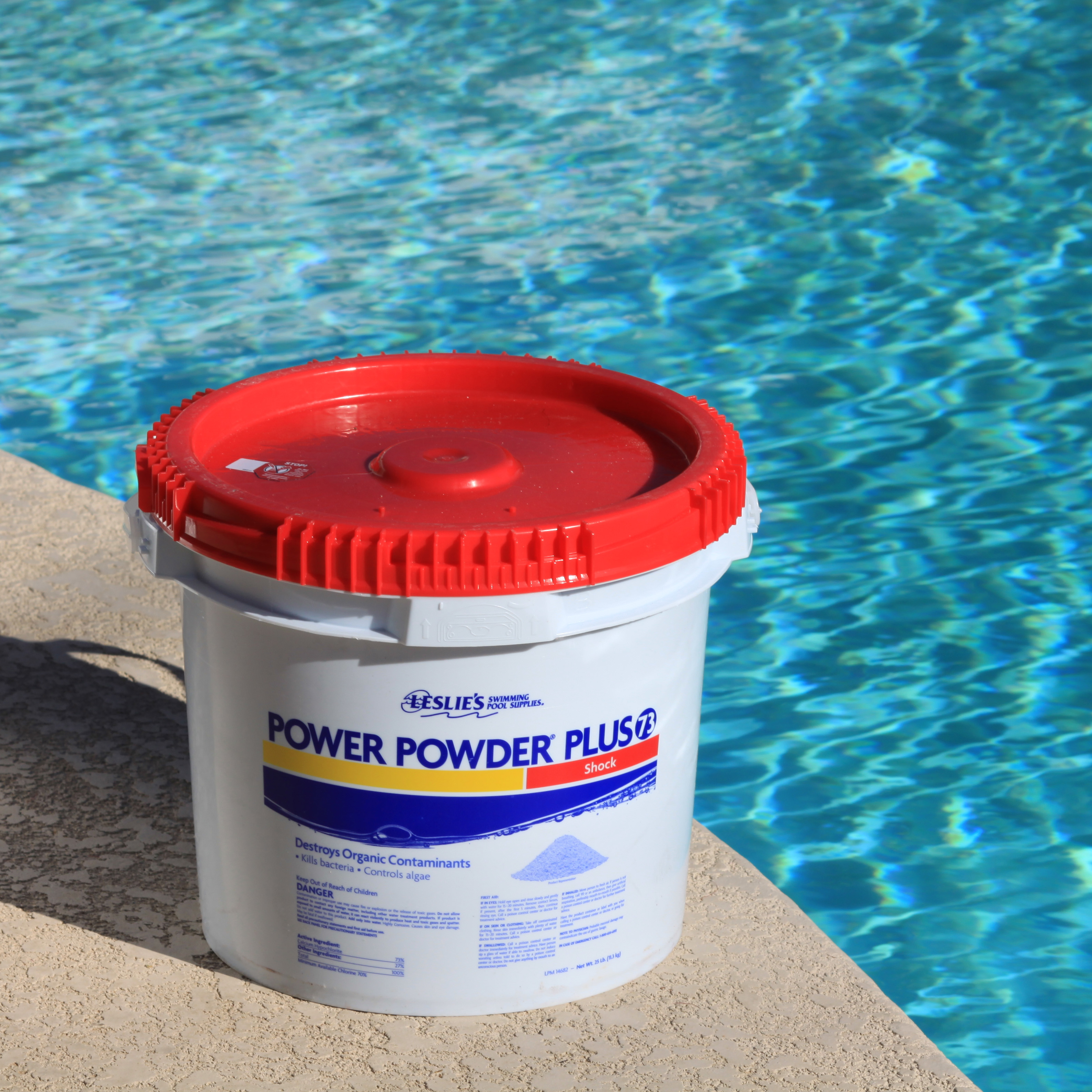 Leslie's Power Powder Plus pool shock