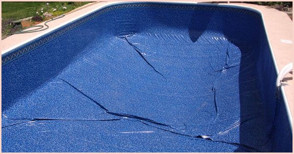 How to Remove Wrinkles in a Vinyl Pool Liner